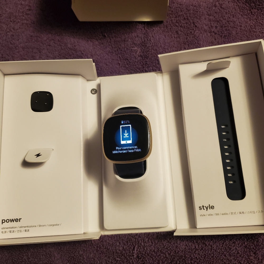FitBit Versa 3 Smart Watch